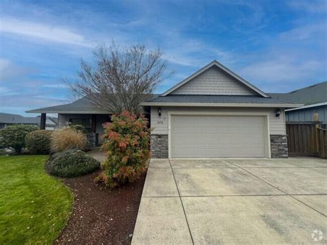 Houses for Rent in 97402, OR .